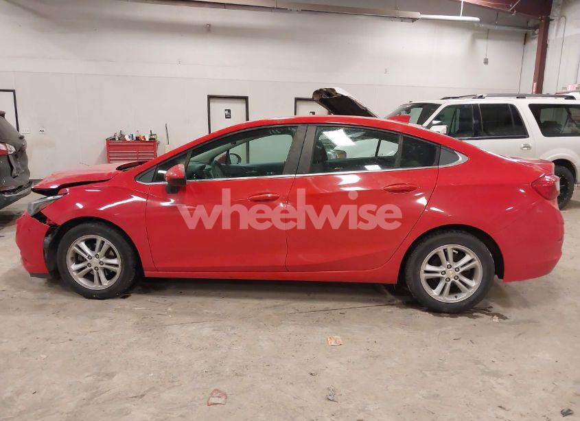 Photo 14 of 2017 Chevrolet Cruze LT AUTO (VIN 1G1BE5SM7H7110448)