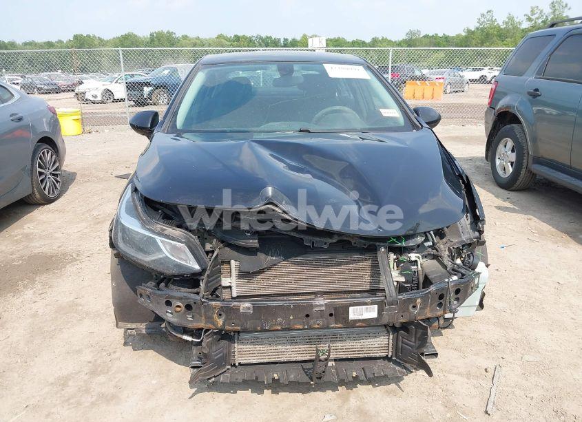 Photo 13 of 2017 Chevrolet Cruze LT AUTO (VIN 1G1BE5SM7H7133924)