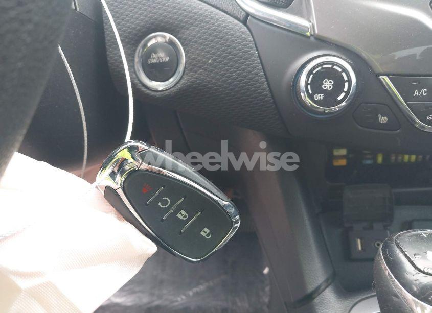 Photo 11 of 2017 Chevrolet Cruze LT AUTO (VIN 1G1BE5SM7H7158113)