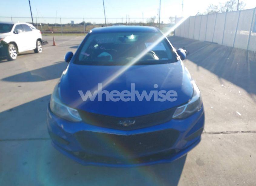 Photo 12 of 2017 Chevrolet Cruze LT AUTO (VIN 1G1BE5SM7H7158113)