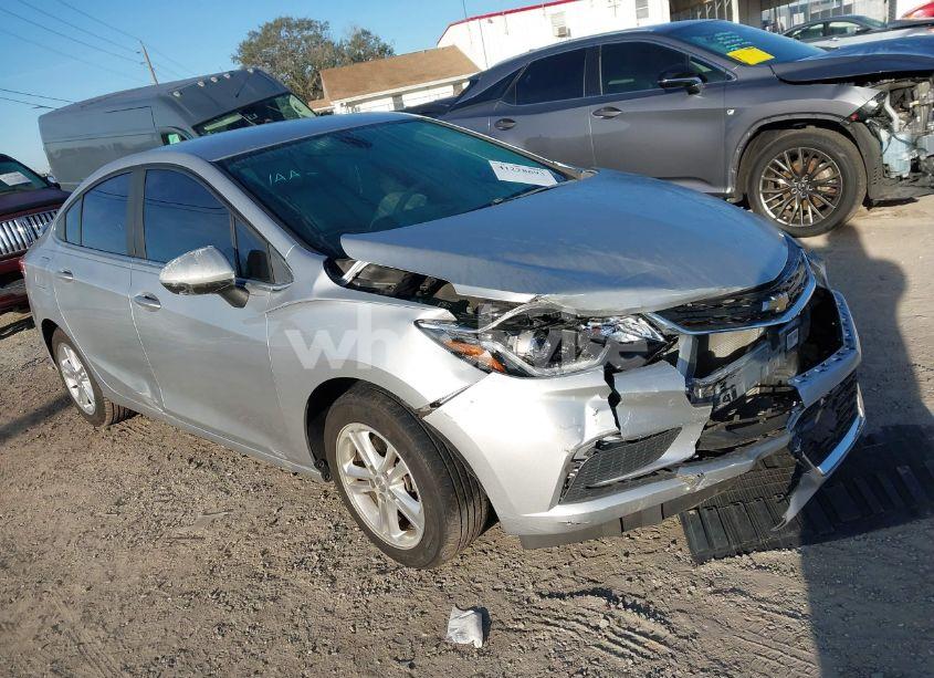 2017 Chevrolet Cruze LT AUTO (VIN 1G1BE5SM7H7161612) main photo