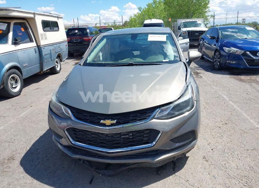 Photo 12 of 2017 Chevrolet Cruze LT AUTO (VIN 1G1BE5SM7H7186039)