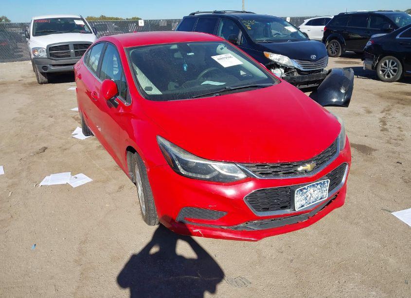 2017 Chevrolet Cruze LT AUTO (VIN 1G1BE5SM7H7190799) main photo