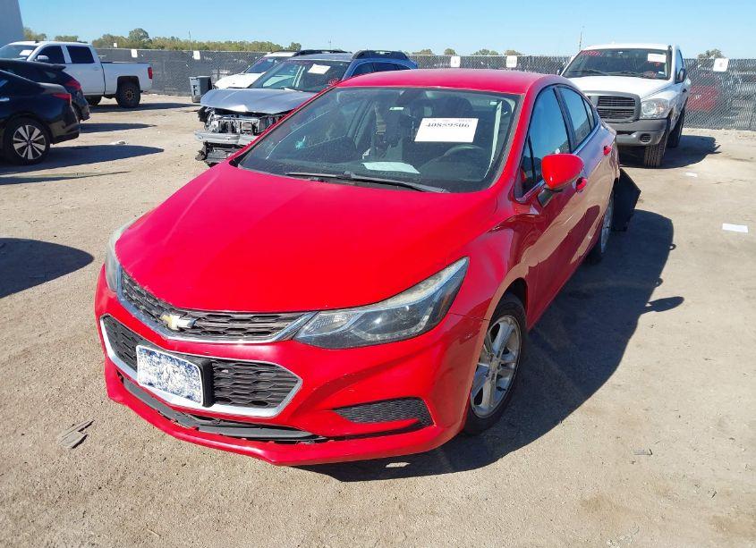 Photo 2 of 2017 Chevrolet Cruze LT AUTO (VIN 1G1BE5SM7H7190799)