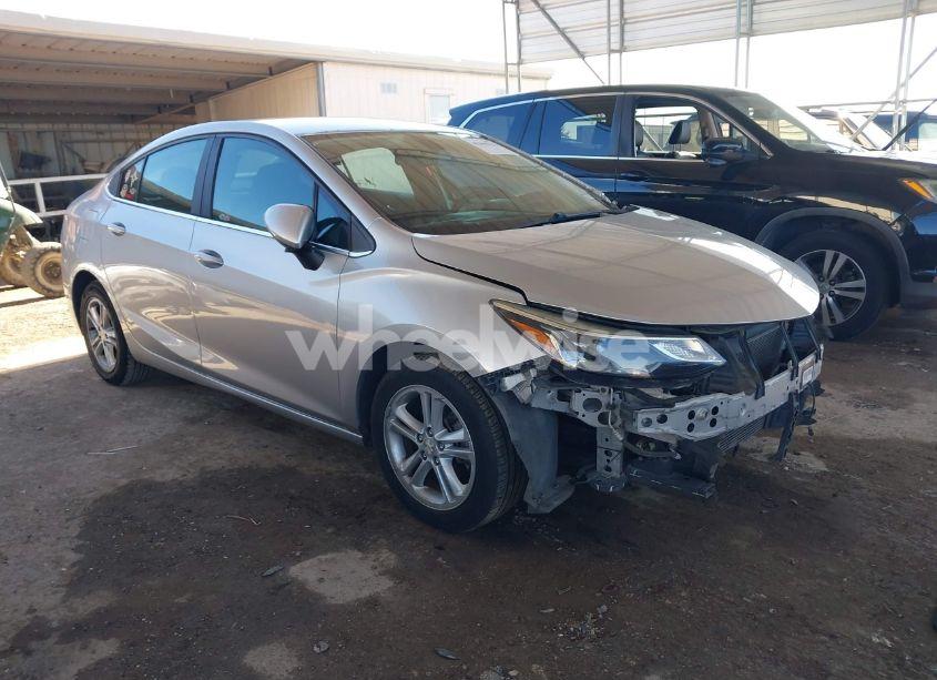 2017 Chevrolet Cruze LT AUTO (VIN 1G1BE5SM7H7193461) main photo