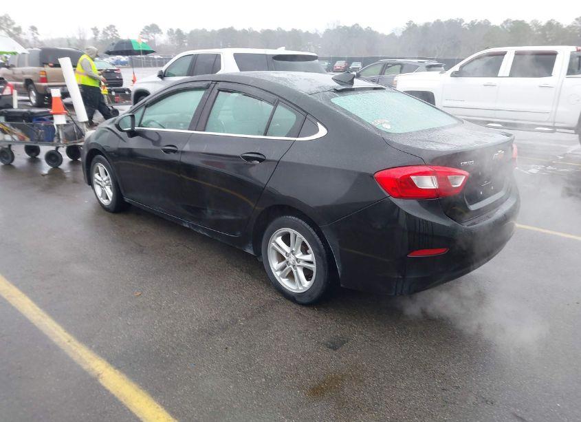 Photo 3 of 2017 Chevrolet Cruze LT AUTO (VIN 1G1BE5SM7H7217886)