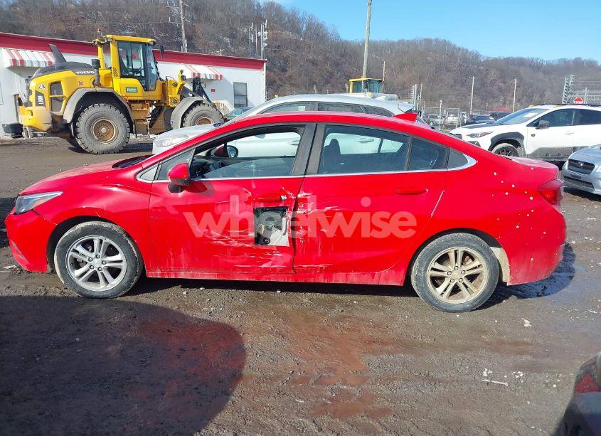 Photo 14 of 2017 Chevrolet Cruze LT AUTO (VIN 1G1BE5SM7H7231397)