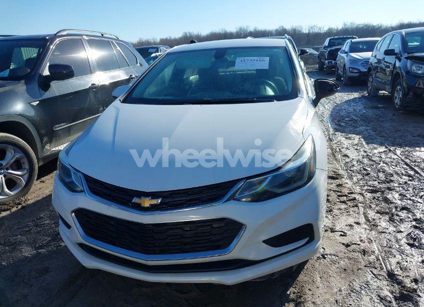Photo 12 of 2017 Chevrolet Cruze LT AUTO (VIN 1G1BE5SM7H7233702)