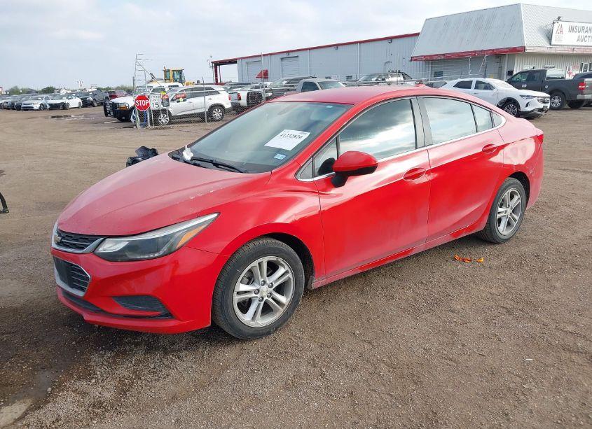 Photo 2 of 2017 Chevrolet Cruze LT AUTO (VIN 1G1BE5SM7H7238091)