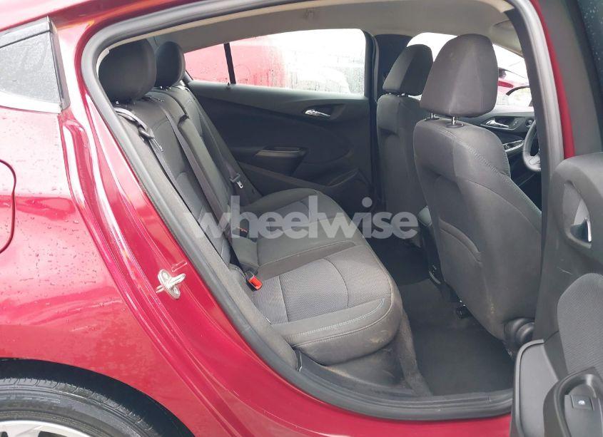 Photo 8 of 2017 Chevrolet Cruze LT AUTO (VIN 1G1BE5SM7H7252217)