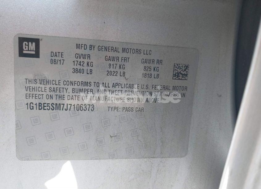 Photo 9 of 2018 Chevrolet Cruze LT AUTO (VIN 1G1BE5SM7J7106373)