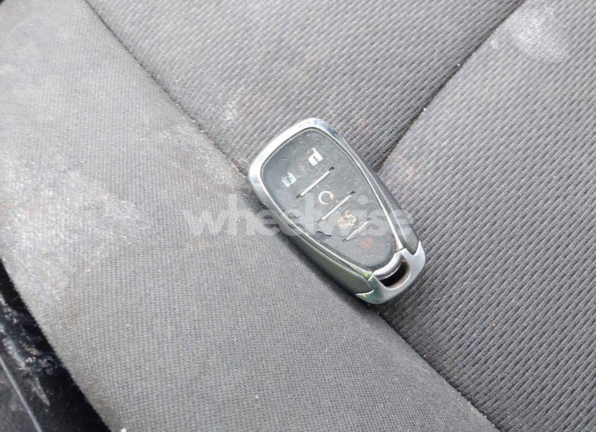 Photo 11 of 2018 Chevrolet Cruze LT AUTO (VIN 1G1BE5SM7J7110620)