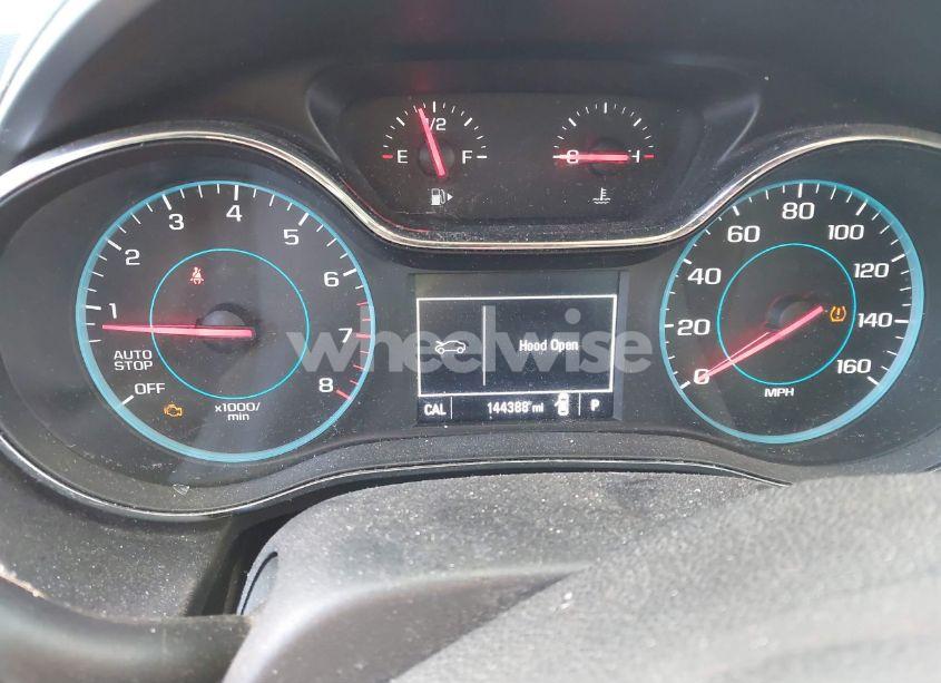 Photo 7 of 2018 Chevrolet Cruze LT AUTO (VIN 1G1BE5SM7J7122105)