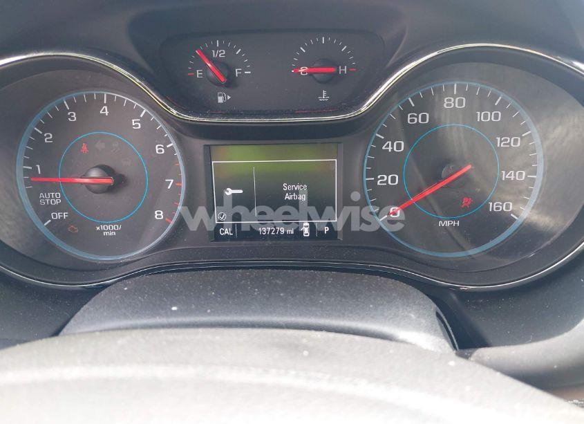 Photo 7 of 2018 Chevrolet Cruze LT AUTO (VIN 1G1BE5SM7J7131578)