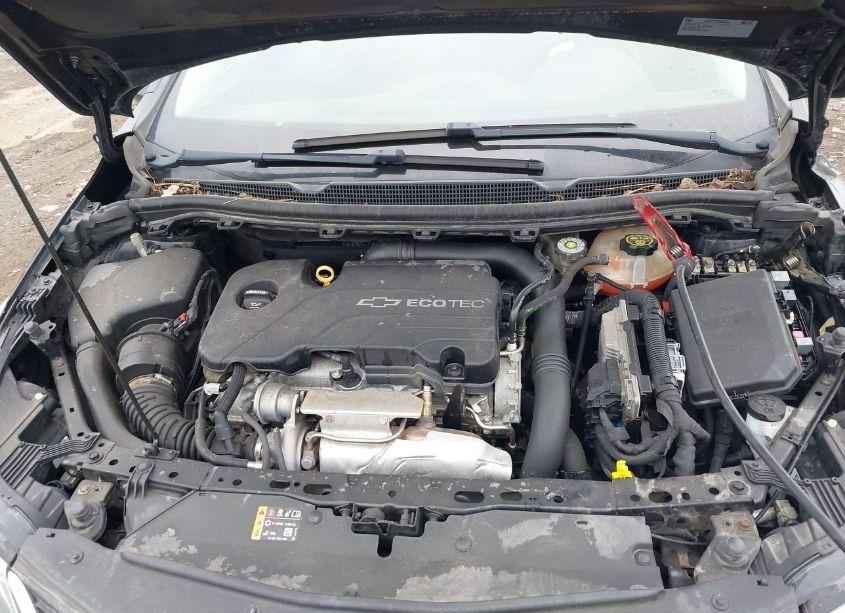 Photo 10 of 2018 Chevrolet Cruze LT AUTO (VIN 1G1BE5SM7J7135601)