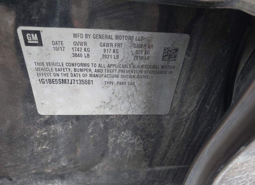 Photo 9 of 2018 Chevrolet Cruze LT AUTO (VIN 1G1BE5SM7J7135601)