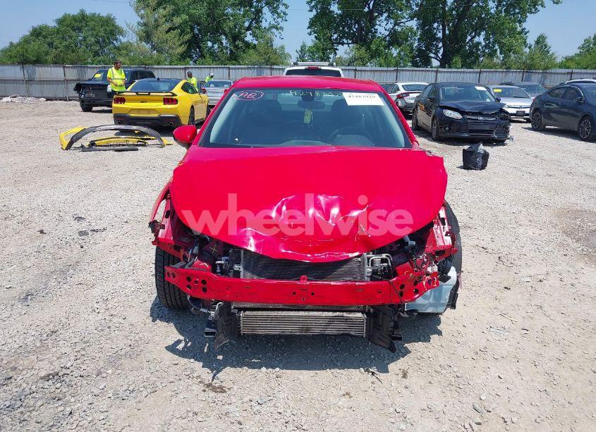 Photo 13 of 2018 Chevrolet Cruze LT AUTO (VIN 1G1BE5SM7J7165214)