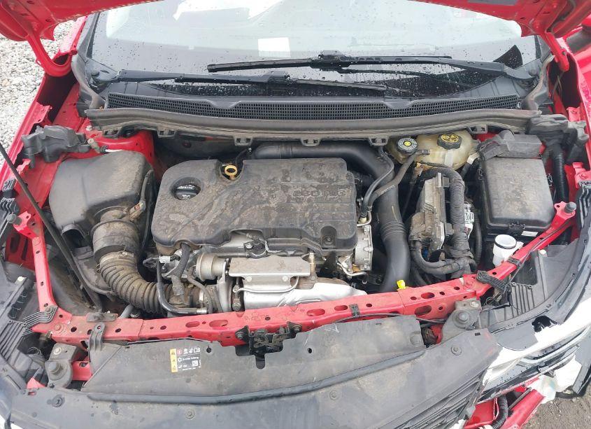 Photo 10 of 2018 Chevrolet Cruze LT AUTO (VIN 1G1BE5SM7J7166427)