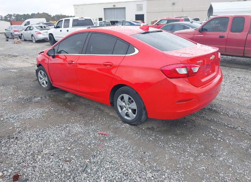 Photo 3 of 2018 Chevrolet Cruze LT AUTO (VIN 1G1BE5SM7J7166427)