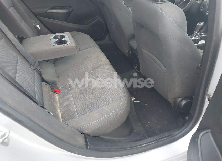 Photo 8 of 2018 Chevrolet Cruze LT AUTO (VIN 1G1BE5SM7J7199377)