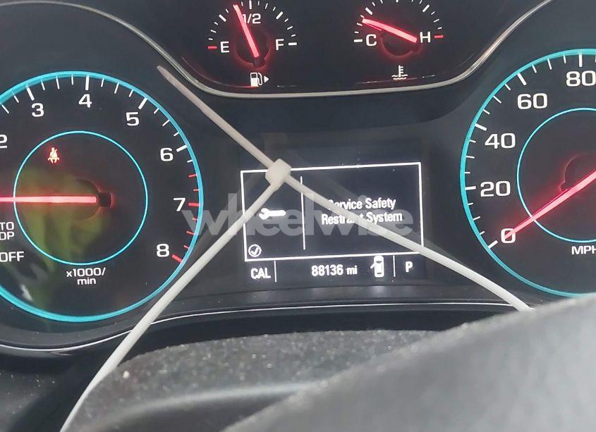 Photo 15 of 2018 Chevrolet Cruze LT AUTO (VIN 1G1BE5SM7J7216436)