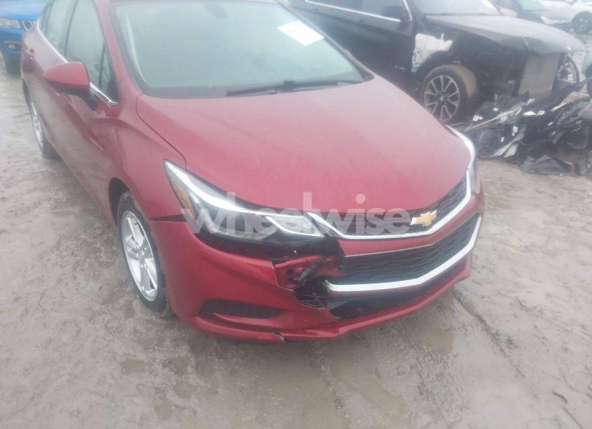 Photo 6 of 2018 Chevrolet Cruze LT AUTO (VIN 1G1BE5SM7J7216436)