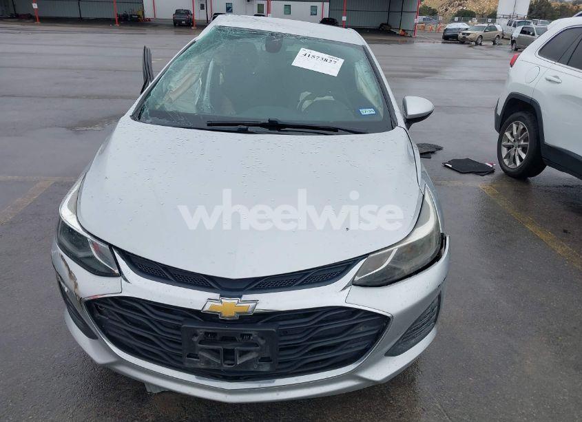 Photo 17 of 2019 Chevrolet Cruze LT (VIN 1G1BE5SM7K7114636)