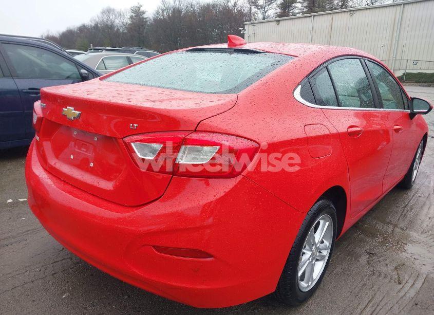 Photo 4 of 2016 Chevrolet Cruze LT (VIN 1G1BE5SM8G7244657)