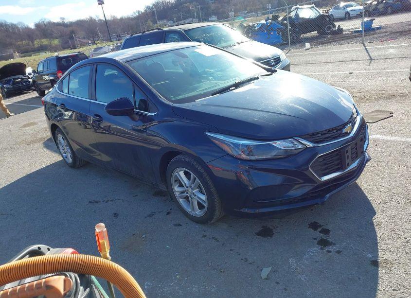 2016 Chevrolet Cruze LT AUTO (VIN 1G1BE5SM8G7252063) main photo