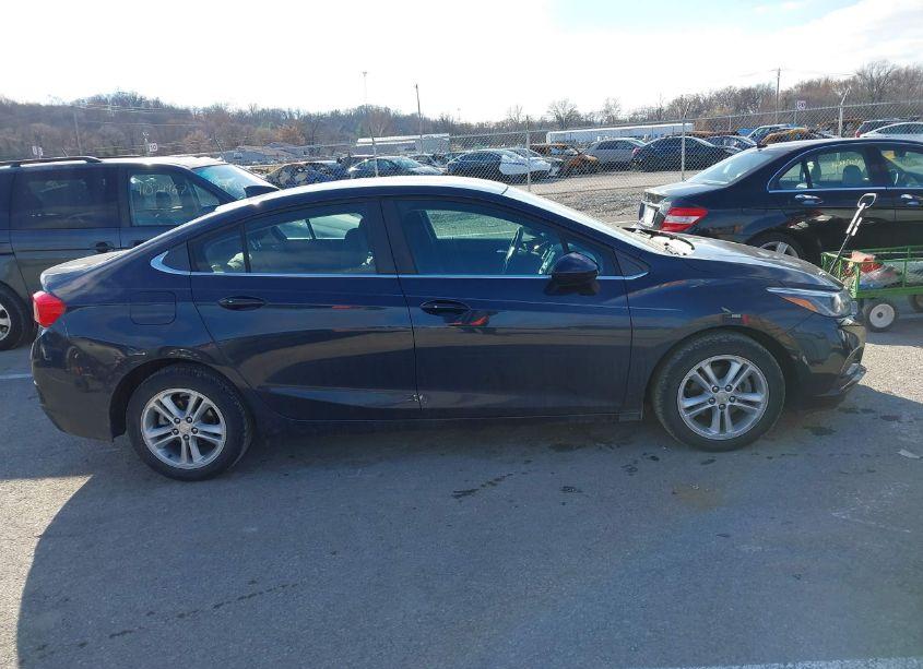Photo 13 of 2016 Chevrolet Cruze LT AUTO (VIN 1G1BE5SM8G7252063)