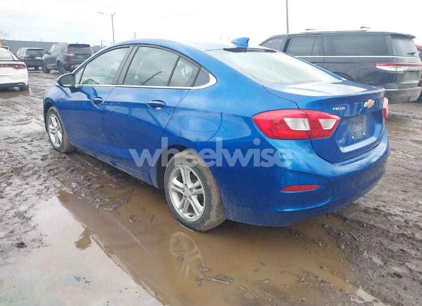 Photo 3 of 2016 Chevrolet Cruze LT AUTO (VIN 1G1BE5SM8G7252452)