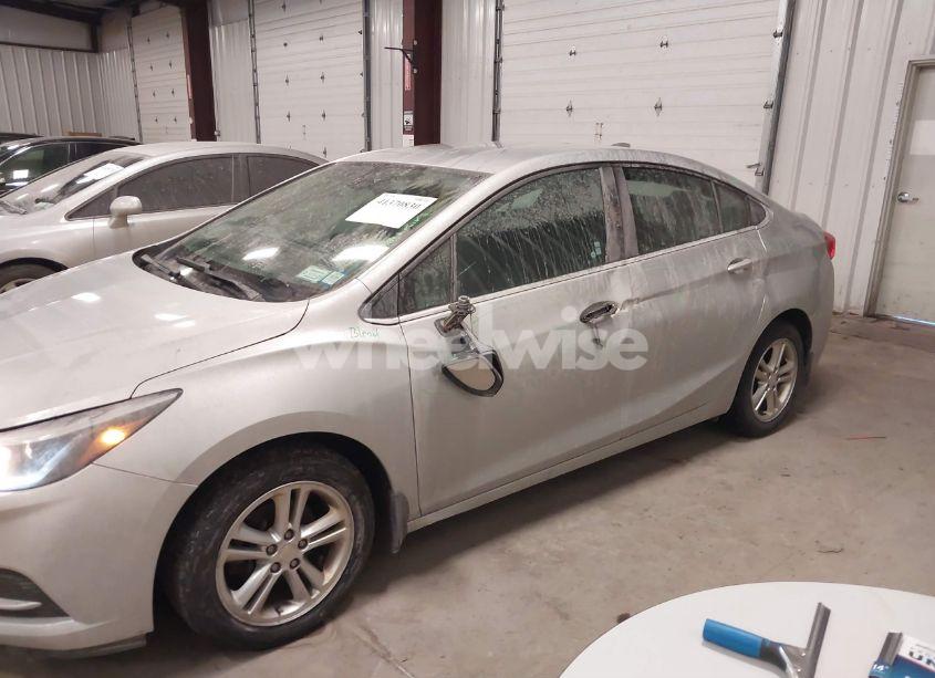 Photo 6 of 2016 Chevrolet Cruze LT AUTO (VIN 1G1BE5SM8G7277318)