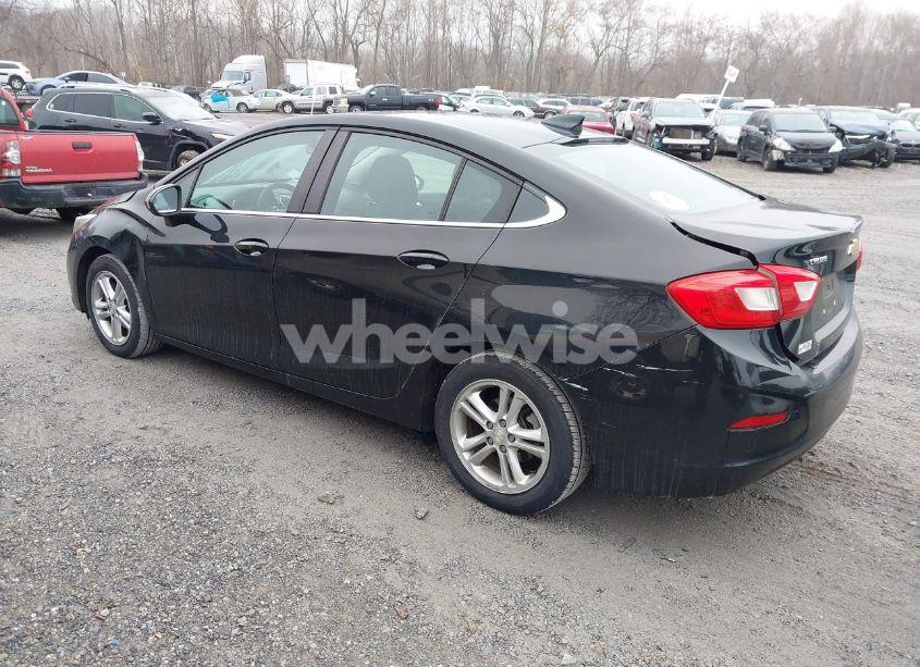 Photo 3 of 2016 Chevrolet Cruze LT AUTO (VIN 1G1BE5SM8G7288979)