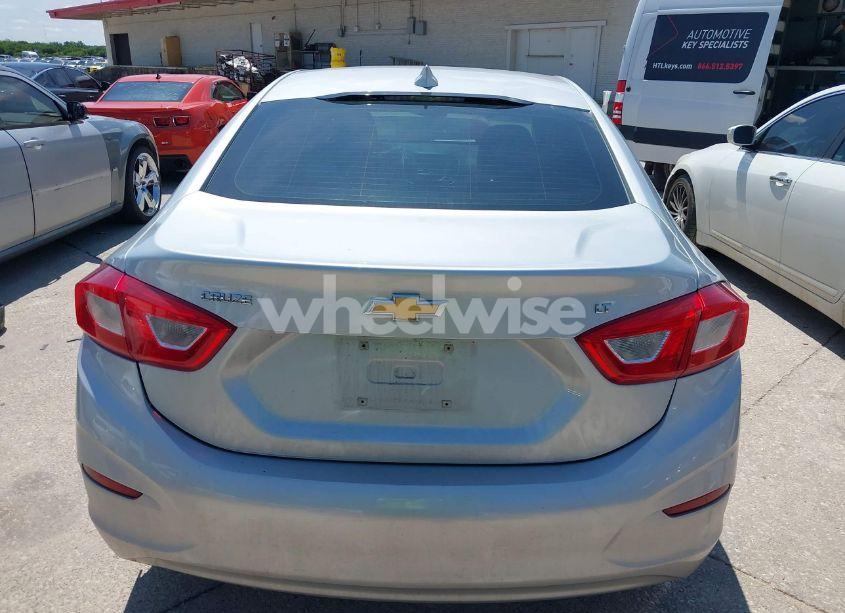 Photo 16 of 2016 Chevrolet Cruze LT AUTO (VIN 1G1BE5SM8G7295110)