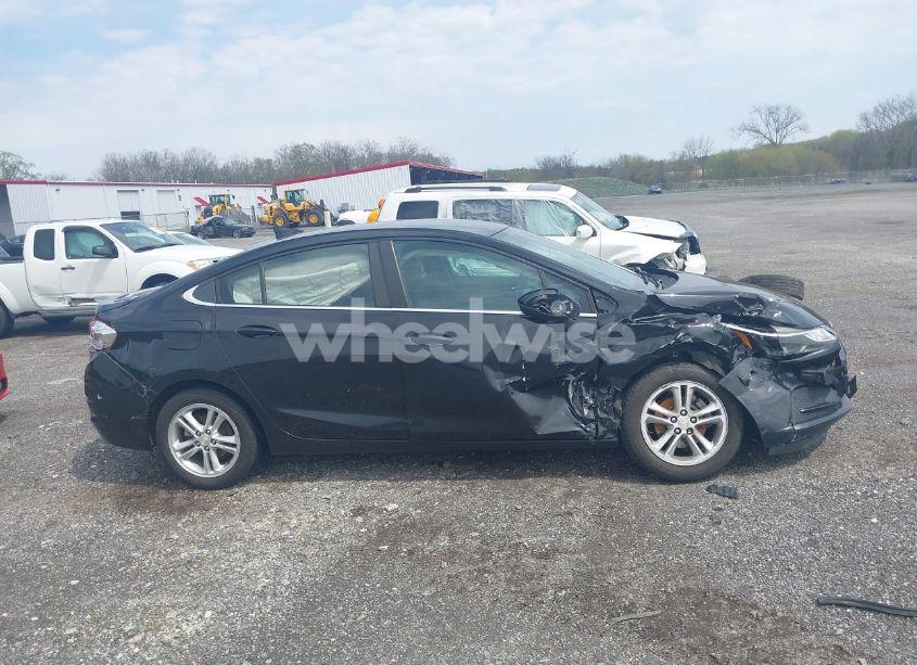 Photo 13 of 2016 Chevrolet Cruze LT AUTO (VIN 1G1BE5SM8G7295172)