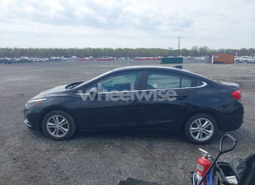 Photo 14 of 2016 Chevrolet Cruze LT AUTO (VIN 1G1BE5SM8G7295172)