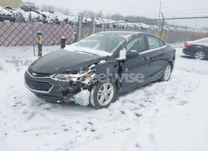 Photo 2 of 2016 Chevrolet Cruze LT AUTO (VIN 1G1BE5SM8G7304954)