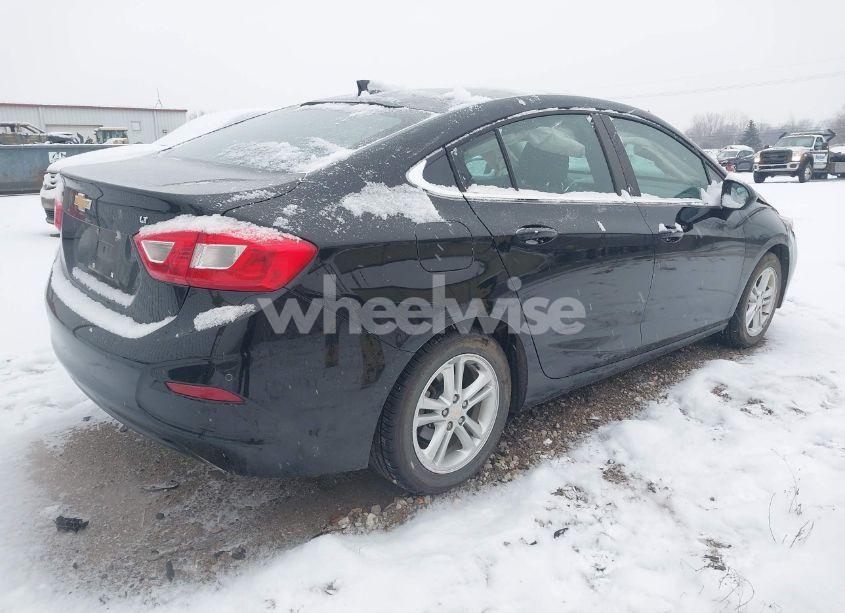 Photo 4 of 2016 Chevrolet Cruze LT AUTO (VIN 1G1BE5SM8G7304954)