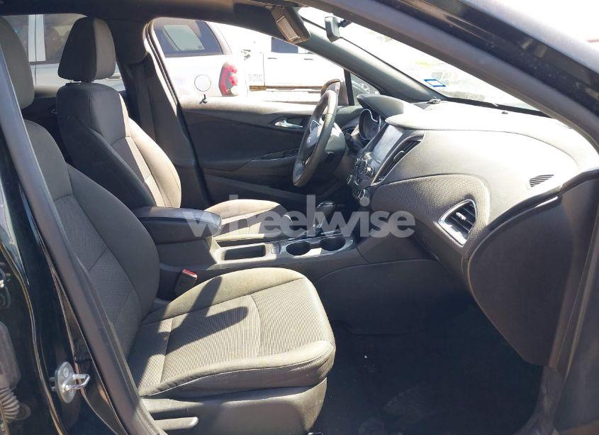 Photo 5 of 2016 Chevrolet Cruze LT AUTO (VIN 1G1BE5SM8G7308714)