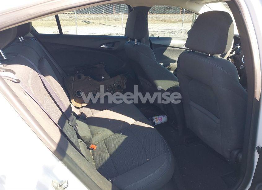 Photo 8 of 2017 Chevrolet Cruze LT AUTO (VIN 1G1BE5SM8H7100172)