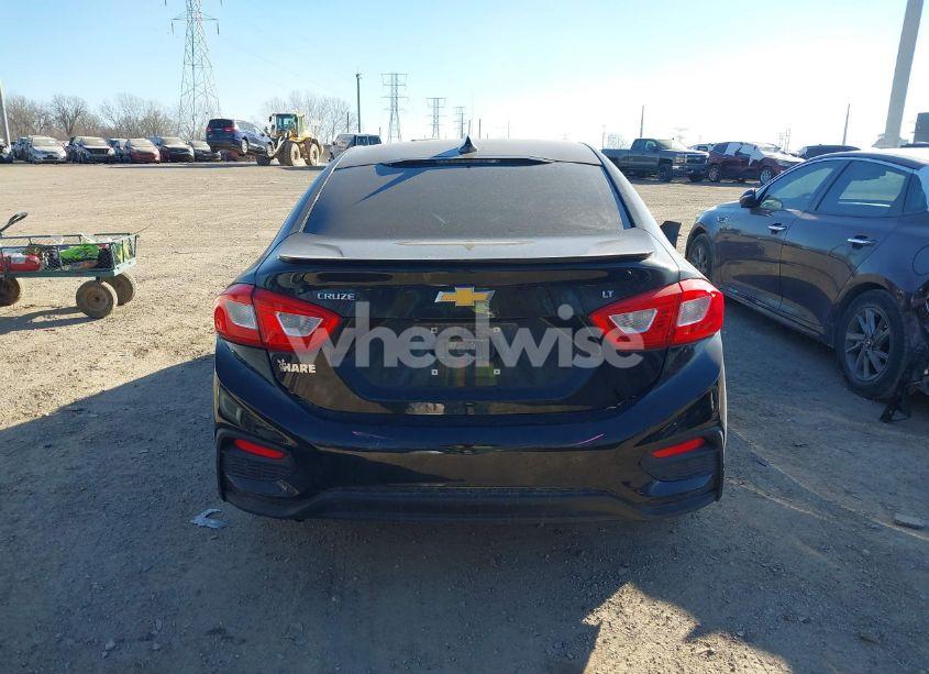 Photo 17 of 2017 Chevrolet Cruze LT AUTO (VIN 1G1BE5SM8H7112841)