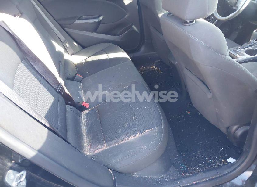 Photo 8 of 2017 Chevrolet Cruze LT AUTO (VIN 1G1BE5SM8H7112841)