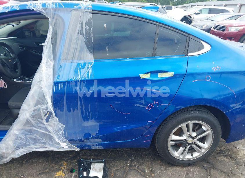 Photo 18 of 2017 Chevrolet Cruze LT AUTO (VIN 1G1BE5SM8H7115433)