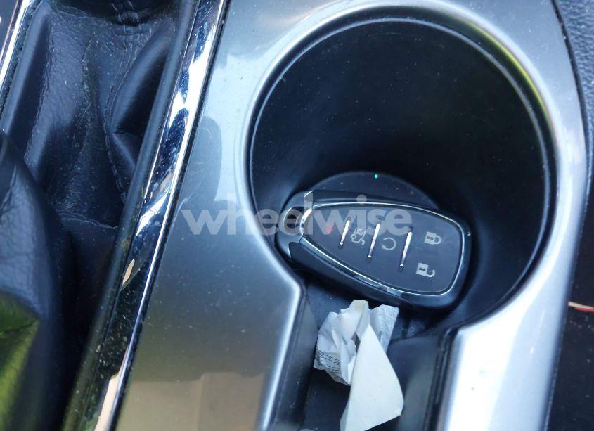 Photo 11 of 2017 Chevrolet Cruze LT AUTO (VIN 1G1BE5SM8H7169413)