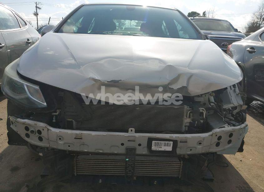 Photo 12 of 2017 Chevrolet Cruze LT AUTO (VIN 1G1BE5SM8H7171789)