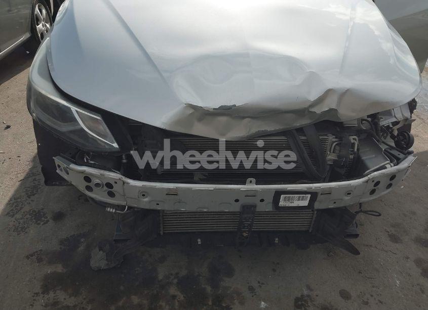 Photo 6 of 2017 Chevrolet Cruze LT AUTO (VIN 1G1BE5SM8H7171789)