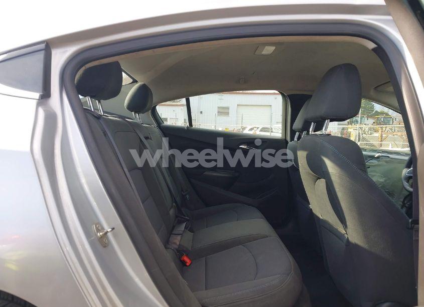 Photo 8 of 2017 Chevrolet Cruze LT AUTO (VIN 1G1BE5SM8H7171789)