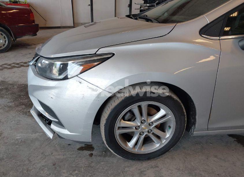 Photo 12 of 2017 Chevrolet Cruze LT AUTO (VIN 1G1BE5SM8H7182176)