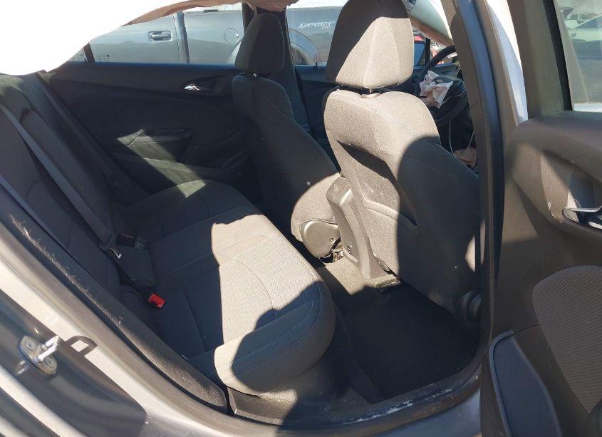 Photo 8 of 2017 Chevrolet Cruze LT AUTO (VIN 1G1BE5SM8H7216519)