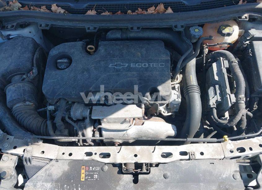 Photo 10 of 2017 Chevrolet Cruze LT AUTO (VIN 1G1BE5SM8H7234616)